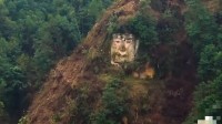 孪生兄弟版乐山大佛并非文物 官方：为近代雕塑艺术品