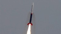印度第一枚商业火箭发射！只飞了5分钟 就坠入大海