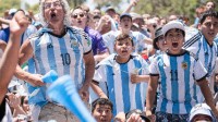 庆祝夺冠阿根廷全国放假1天 球队即将抵达举行仪式