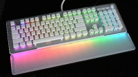 泰坦2线性光轴酷炫RGB新旗舰 冰豹瓦肯机械键盘图赏
