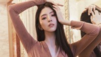 韩国女星韩素希写真照曝光  颜值精致曲线窈窕迷人