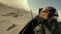 《壮志凌云2》制作历程：调动真正战机 演员航空实拍