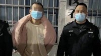 40岁男子报复10岁小孩连划7车：总有一辆是小孩家的