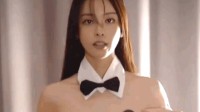 模特的衣服一边走一边掉 肉感还看春丽的动态图
