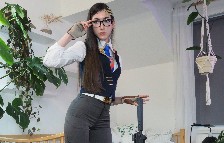 削弱也不影响人气！性转钱博尔Cosplay图赏