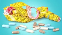 央视曝光三无减肥药产业链：服用后果很严重