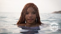 帝国杂志公布《小美人鱼》新剧照：黑美人浮出海面