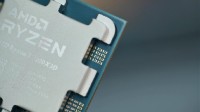 国外玩家7800X3D开盖裸奔：仅过60秒 IOD碎成5块