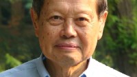 101岁杨振宁在西湖大学致辞 谈给自己“打分数”