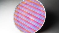 英特尔明年量产1.8nm工艺 台积电回应