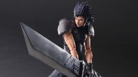 《FF7重生》扎克斯官方手办：可多种姿势握持大剑！