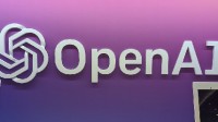 OpenAI CEO：十年内超强AI系统或将诞生