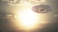 美国调查人员曝进入坠毁UFO遭遇时空扭曲 瞬间迷失