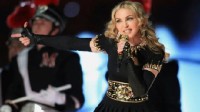 美國樂壇天后瑪丹娜因細菌感染入重症監護室，巡演推遲
