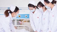 中国人首次荣获护理界国际成就奖 每两年表彰一人
