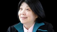 网传知名作家毕淑敏去世 儿子辟谣：考虑是否追责