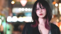 曾称男性没170cm就没人权 前美女职业玩家又被封号