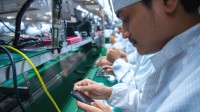 印度工厂已开始组装iPhone15：零件大多从中国进口