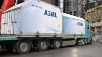 ASML发货今年第一台高NA EUV光刻机：成本近30亿