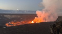 美国夏威夷一火山今年第三次喷发 暂不会构成威胁