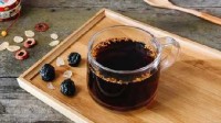 中药茶饮成“新宠” 深圳人已经开始喝上冰中式了