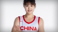 中国篮球之队晒女篮亚运定妆照 李月汝 杨力维在列