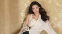 Zhang Ziyi Shares Latest Glamorous Photos – Exudes Alluring Hong Kong Flair with a Hint of Bare Shoulder