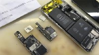 iPhone15扩容服务火速上线：128变1TB版只要1199元