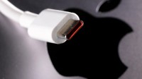 华为充电器“拒绝”给iPhone15充电？数据线都不对