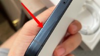 iPhone15品控翻车？消费者无奈容忍 苹果回应