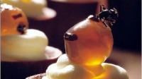 米其林餐厅用蚂蚁做甜品！一口爆浆全是花蜜