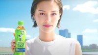 真人女星地位不保？日本绿茶广告女主角使用AI生成 