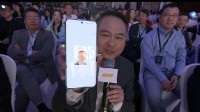官方首晒Redmi K70真机：超窄边直屏