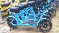 男子吐槽共享电动车还车难 摆放40分钟仍被提醒