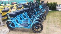 男子吐槽共享电动车还车难:摆放40分钟仍提醒没停好