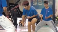 无影脚！中国少年1秒跳绳9.2次破纪录 获国际冠军
