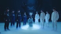《LOL》S13冠亚军决赛宣传片：百炼成金 万人传唱