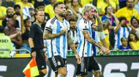 世预赛阿根廷1:0战胜巴西：打架顺便踢个球
