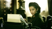 导演辟谣李冰冰90秒喝8两白酒：完全是胡编乱造