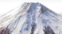 日本富士山的积雪开始融化 中国卫星视角观察富士山