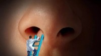 男孩挖鼻孔致颅内感染住进ICU 医生科普安全挖鼻孔