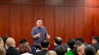 胖东来管理层已实现190天休假 高管都配300多万的车