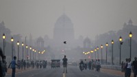 印度首都空气质量达到危险级别！天空被雾霾笼罩