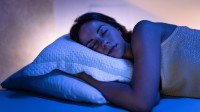 睡懒觉有科学理由了！假期补觉2h或降低抑郁症风险