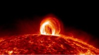 太阳爆发强耀斑登顶热搜 手机通信或受影响