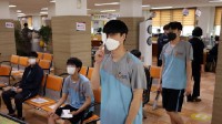 韩国男爱豆为逃兵役谎称智力障碍：判处有期徒刑1年