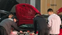 曝雅迪员工拆解兰博基尼特斯拉 网友:雅迪要造车？