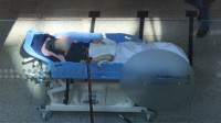 辞职潮下的韩国医院：癌症手术推迟、剖腹产被取消