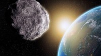 不排除会撞击：小行星“毁神星”5年后贴脸擦过地球