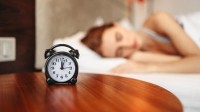 专家解答每天睡多久才算睡够了：7到9小时最健康